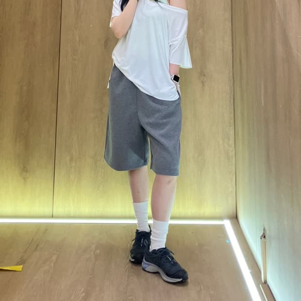 유니클로 C 스웨트와이드쇼트팬츠 05그레이 M