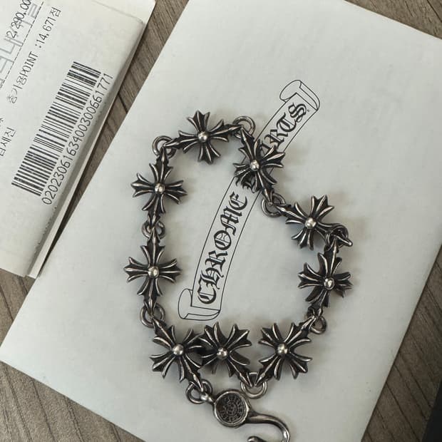 크롬하츠 컷아웃 타이니 9링크 팔찌