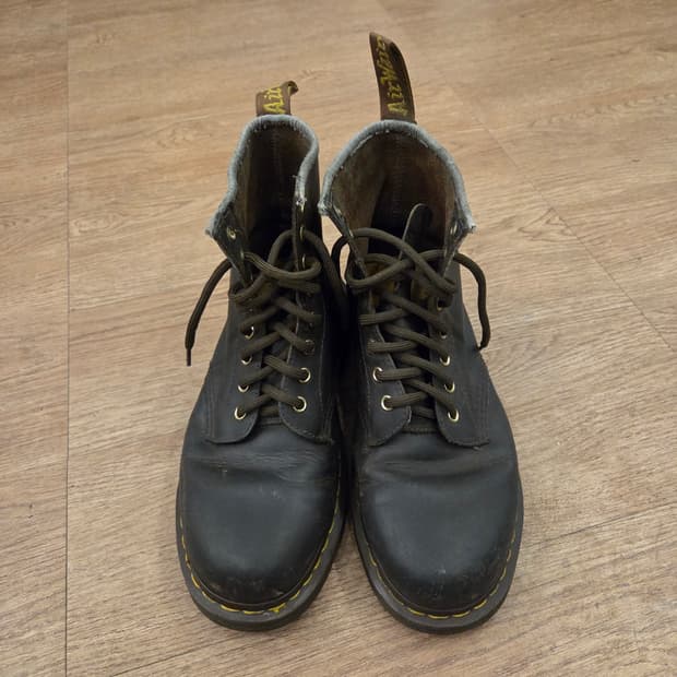 닥터마틴 1460 크레이지홀스 uk7 260-265