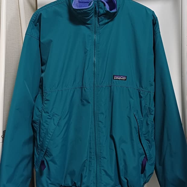 [L] 파타고니아 쉘드 신칠라 봄버 자켓 틸 / 퍼플 블루