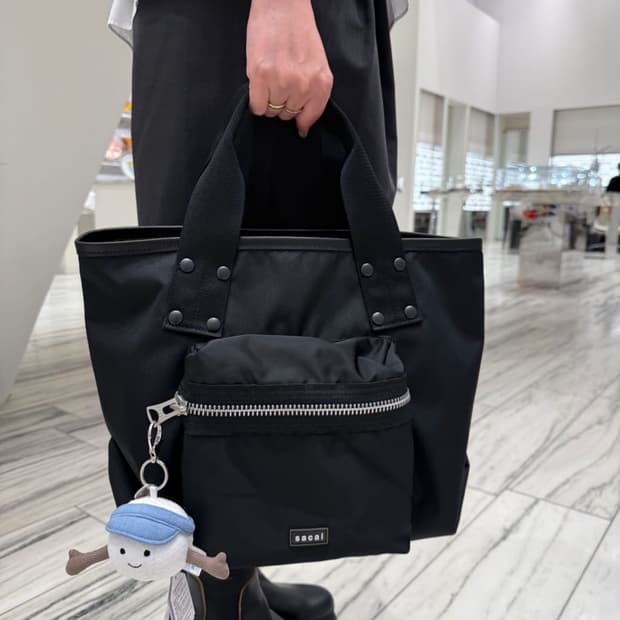 사카이 26ss 포켓 토트백 미디움