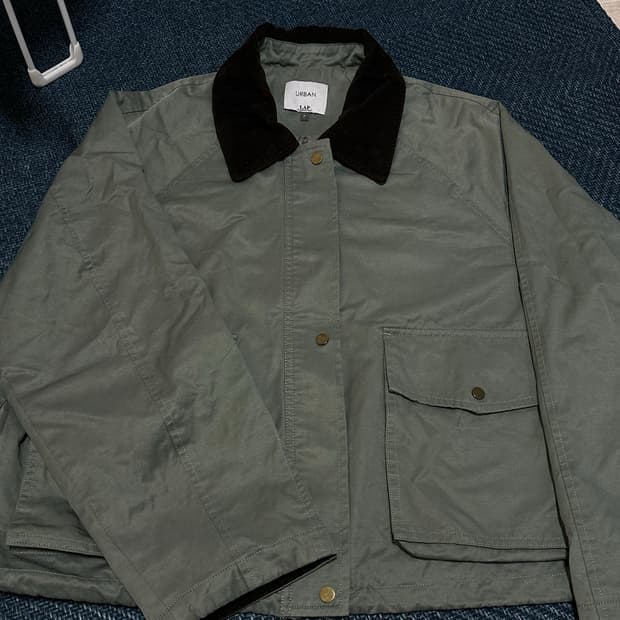 LAP 코듀로이 배색 카라 오버핏 점퍼