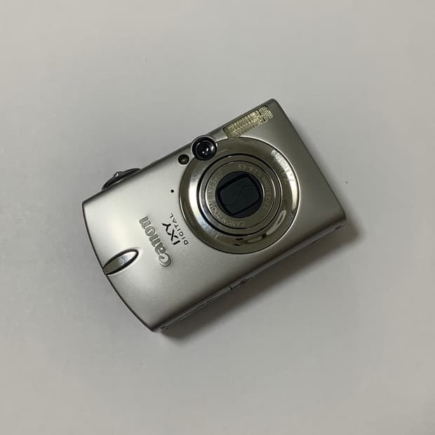 상태좋음 캐논 디카 익서스750(익시700) 카메라