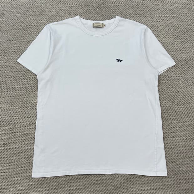 메종키츠네 폭스로고 반팔티 r3748
