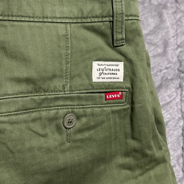 [32x32] 리바이스 XX 치노 루즈 스트레이트 팬츠 카키 면 바지