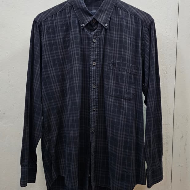 버버리 체크셔츠