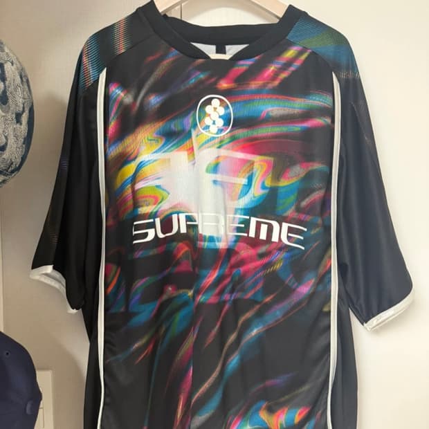 슈프림 피드백 사커 저지 23ss