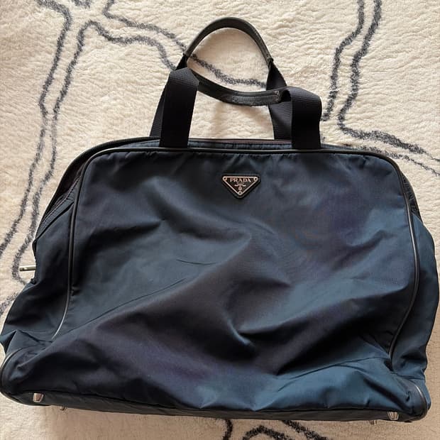 프라다 토트백