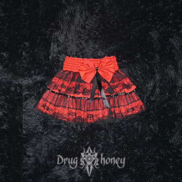 (drug honey) goth punk skirt 