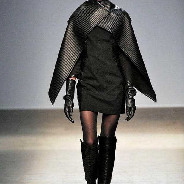 Gareth Pugh black leather bandage boots