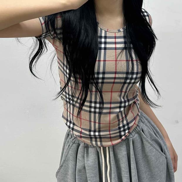 버버리 노바체크 걸즈 반팔 티셔츠(XS)