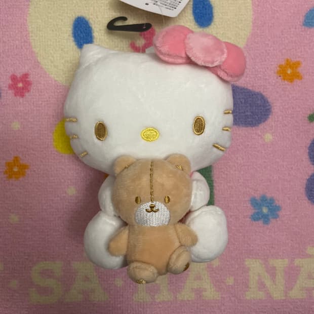 [새상품] 산리오 아베일 키티 타이니참 마스코트 인형