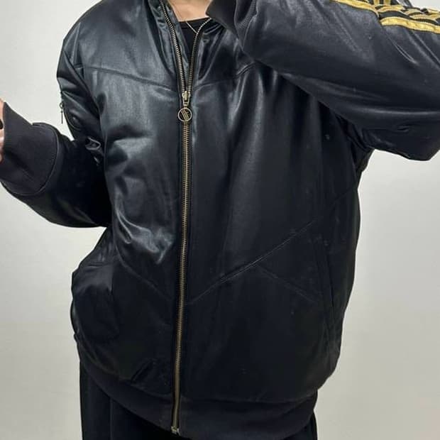 아디다스 검금 올드스쿨 패딩 점퍼 패디드 자켓(95)