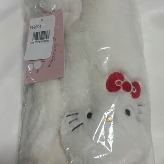 산리오 헬로키티 목도리 흰색