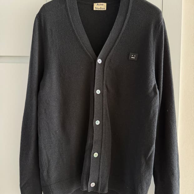 아크네 스튜디오 가디건 블랙 M