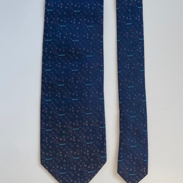 DKNY 넥타이