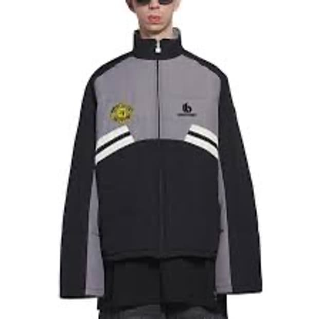 발렌시아가 21fw 패디드 봄버 자켓