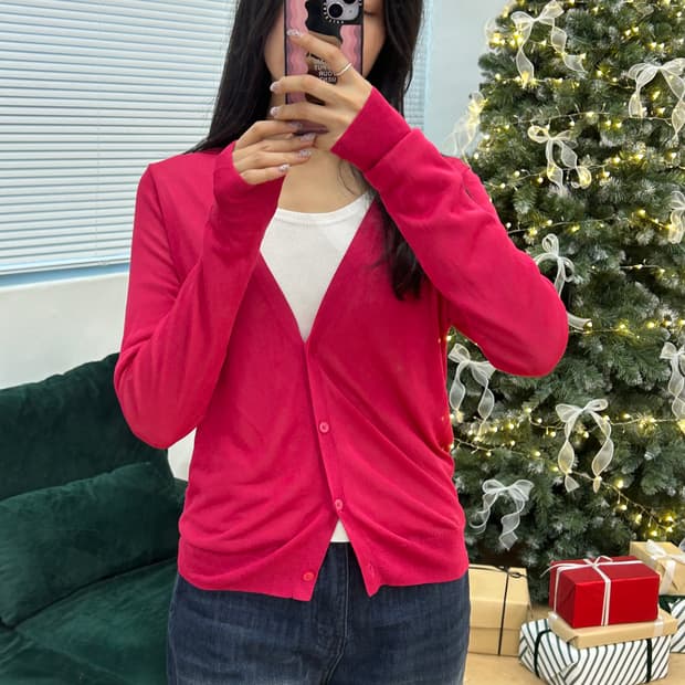 유니클로 핑크 가디건