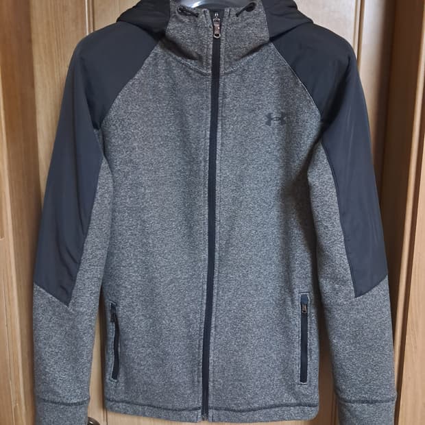 언더아머 여성 후드집업 S