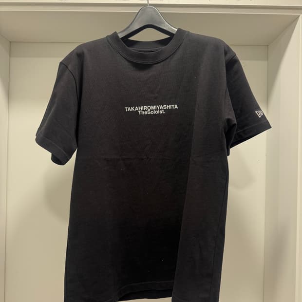 솔로이스트x뉴에라 티셔츠 M사이즈