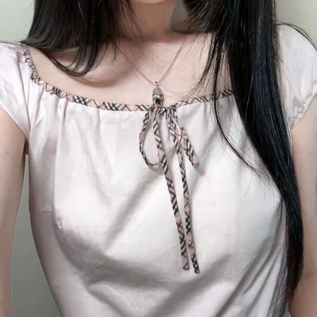 (마지막가격인하)버버리 블루라벨 핑크 반팔 블라우스