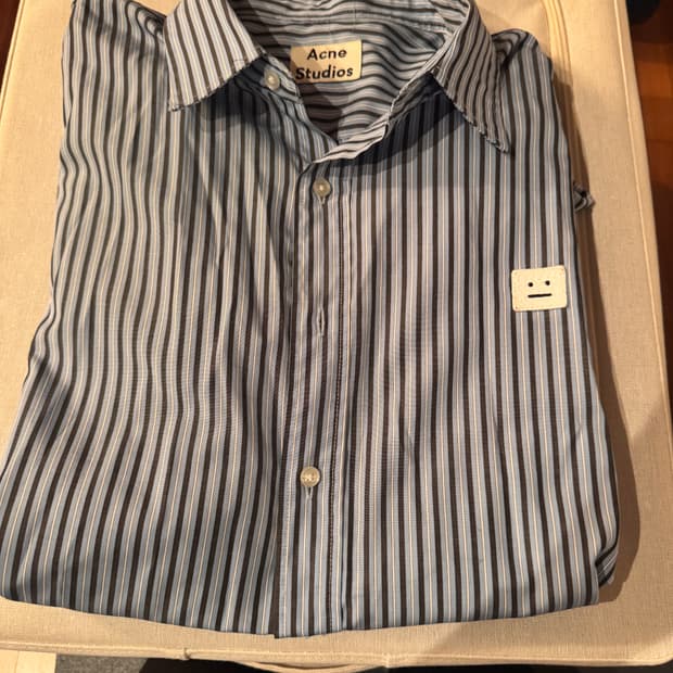 아크네 제프리 스트라이프 셔츠