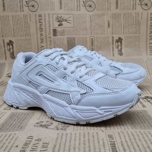 휠라 디사이퍼 바이버딕트 운동화240