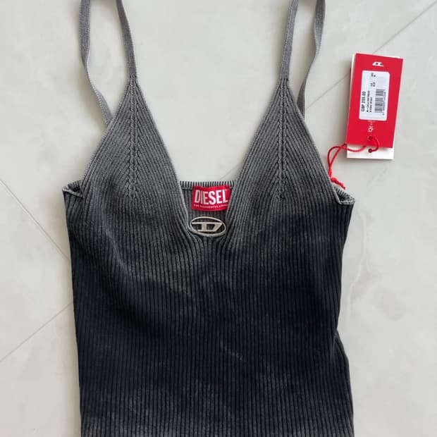 Diesel 니트 뷔스티에 새것