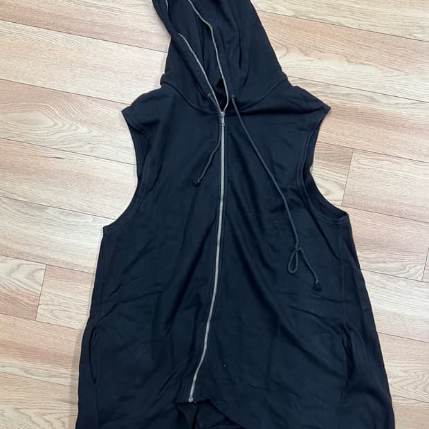 0044 sleeve hood zipup