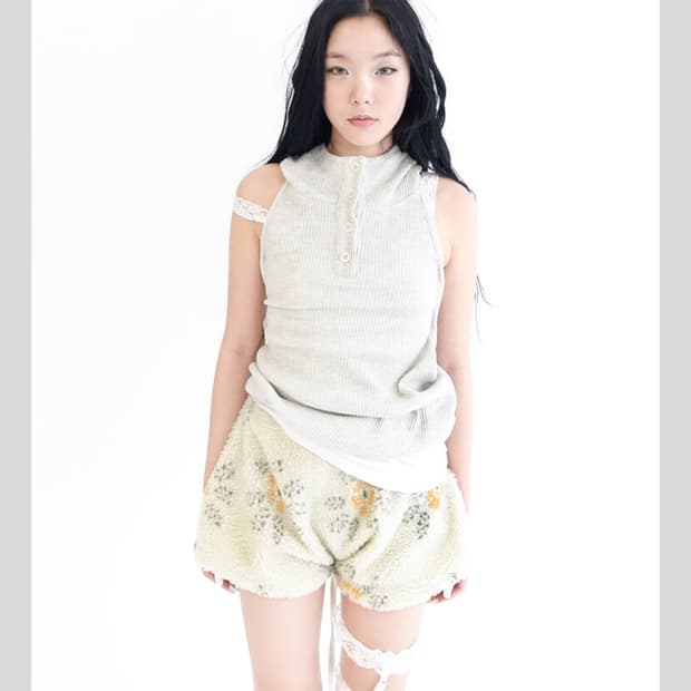 샵페어리 Waffle halter neck hoodie 