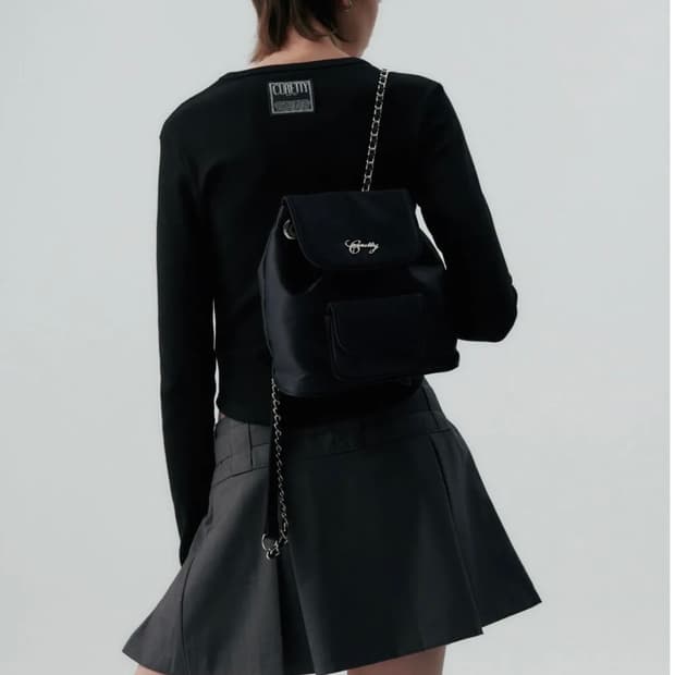 큐리티 C METAL LOGO NYLON MINI BACKPACK_BLA
