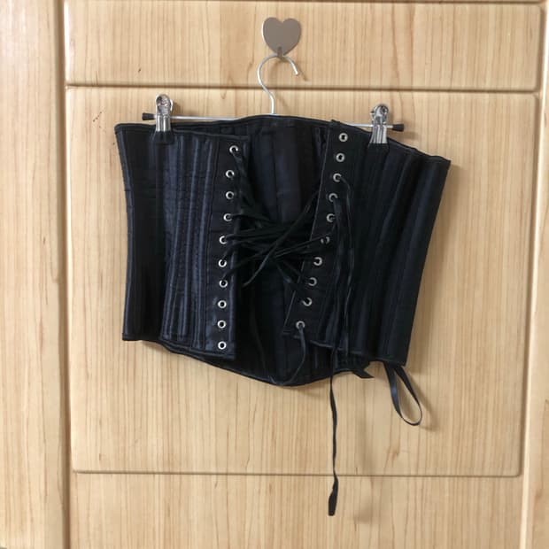 어떤 옷을 입어도 83  