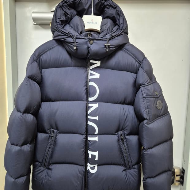 몽클레어 마우레스 maures 패딩 네이비 1(95) 정품