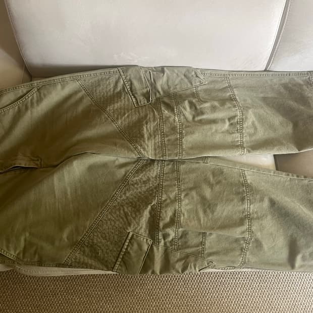 노운x우연 카키 0 사이즈 판매