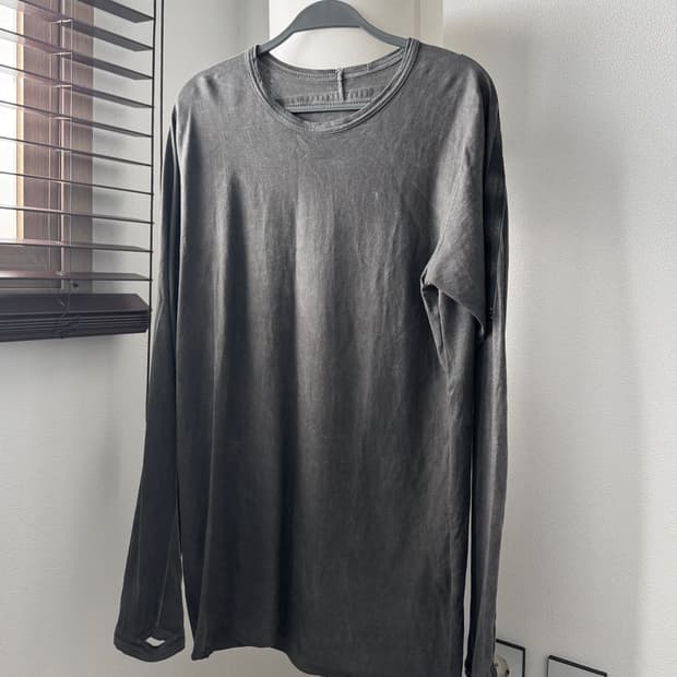 Isaac Sellam 레더 트리밍 슬리브 s