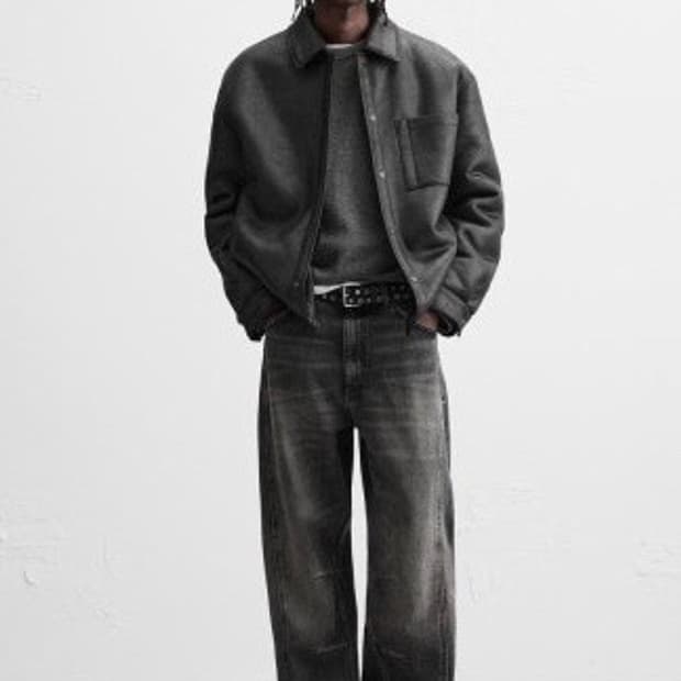 자라 가죽자켓 블랙 판매합니다