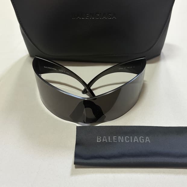 발렌시아가 팬서 마스크 선글라스