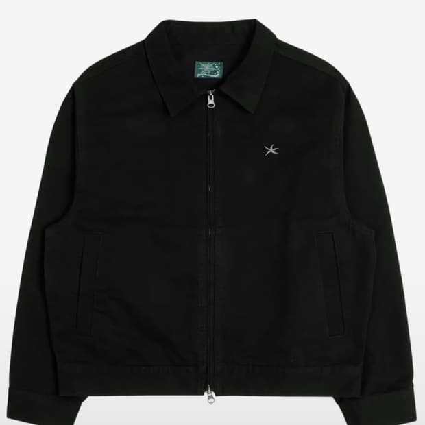 더콜디스트모먼트 트러커