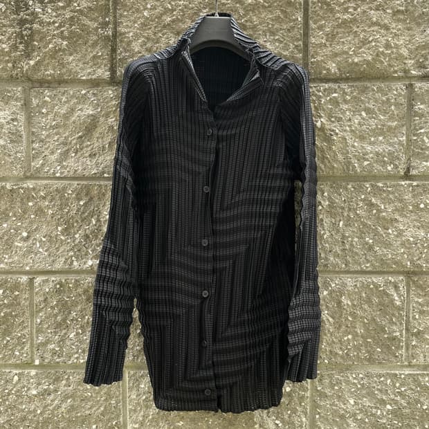[2] ISSEY MIYAKE 긴팔 여성 셔츠