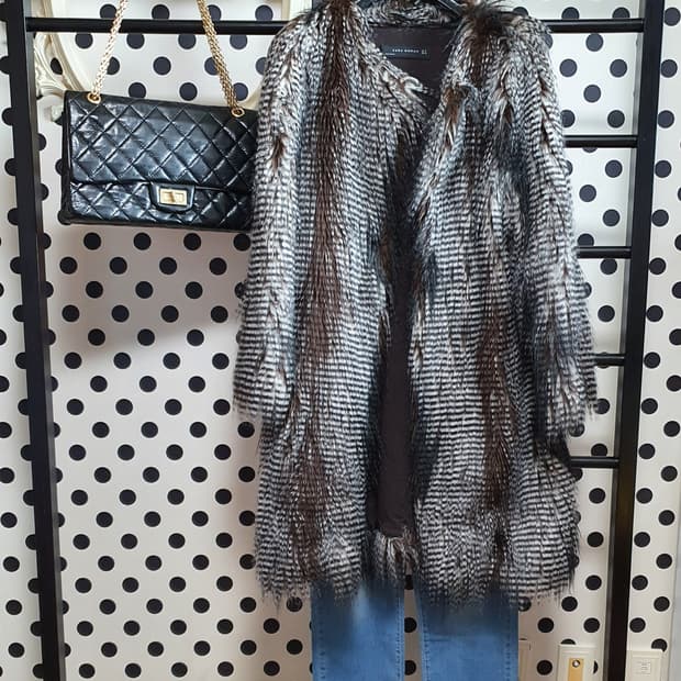 zara  자라 페이크 fur 하프코트