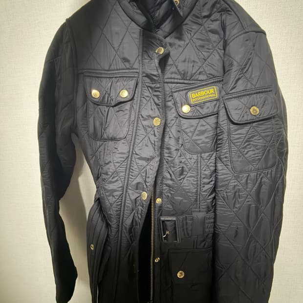 바버 퀄팅자켓 s 8사이즈