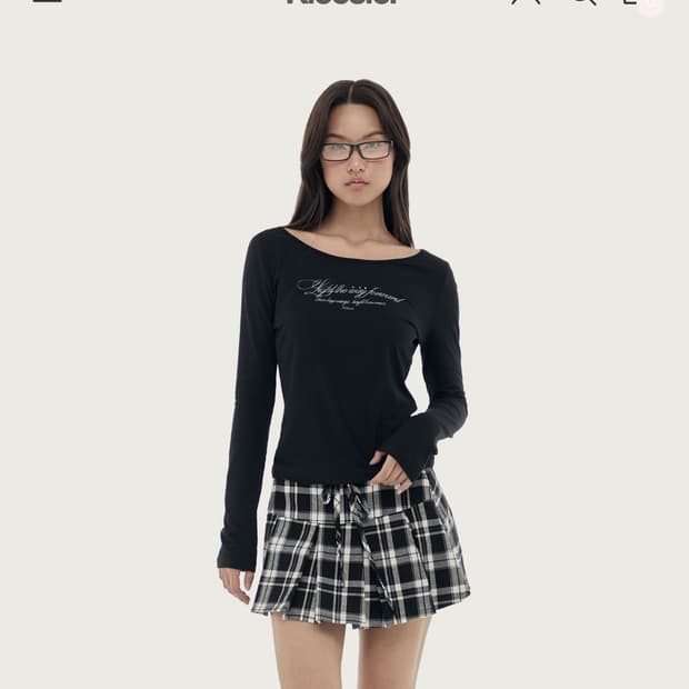 새상품 클리시어 클린 레터 탑 