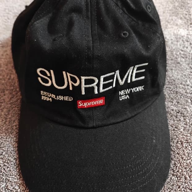 슈프림 Est. 1994 6-패널 캡 블랙 - 21FW