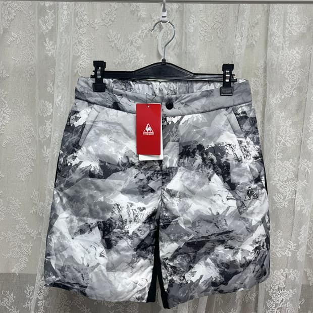 M) 새상품 르꼬끄 기모 패딩 반바지 그레이