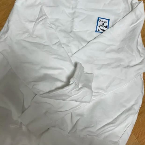 해브어굿타임 맨투맨(L)