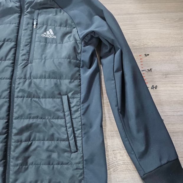 아디다스 로고 경량 패딩 후드집업  95