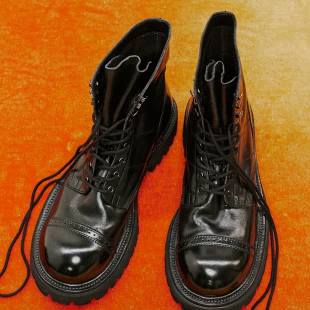 야세 6.5cm 에어 코만도솔 홀스하이드 부츠 블랙 280