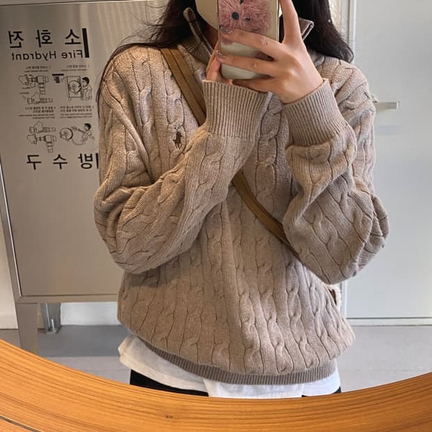 폴로 랄프로렌 꽈배기 반집업 니트