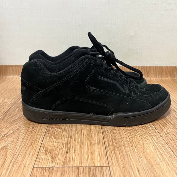 00s 반스 카마초