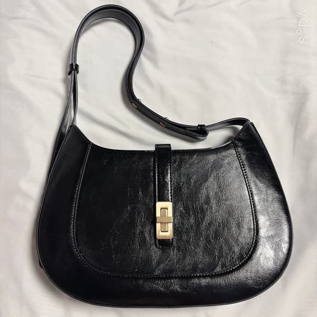 엠제이드 아만다 클래식 블랙